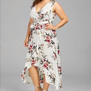 Pre-loved floral dress 🌸